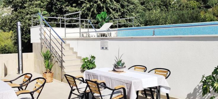 Holiday Home Макарска Екстериор снимка
