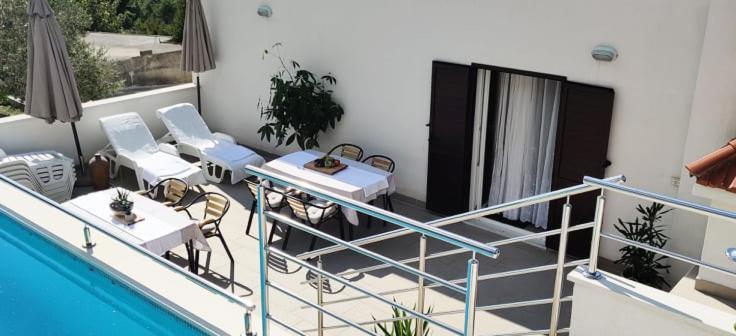 Holiday Home Макарска Екстериор снимка