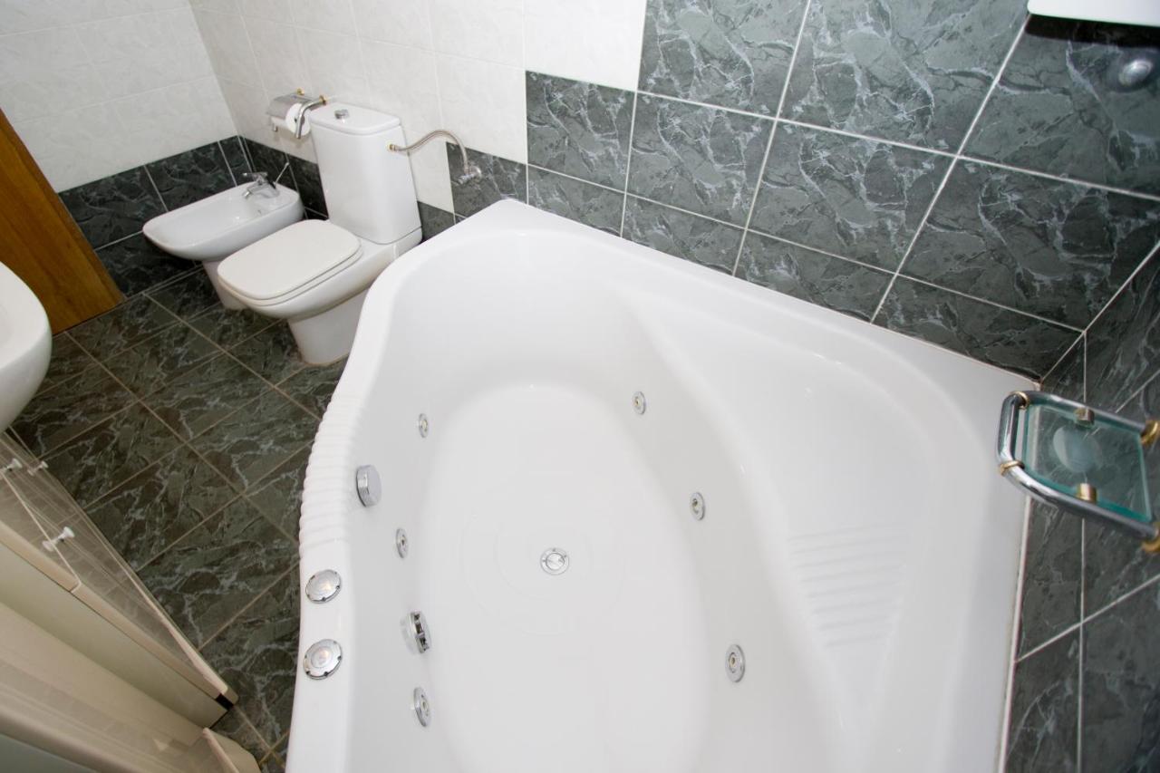 Holiday Home Макарска Екстериор снимка